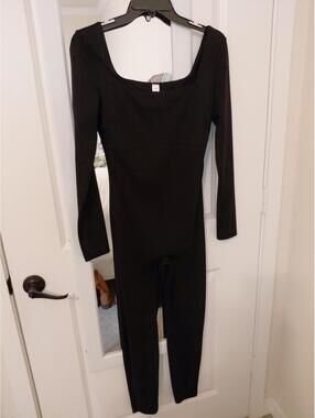 Popilush Square Neck Long Sleeve Jumpsuit Sz L Black EUC